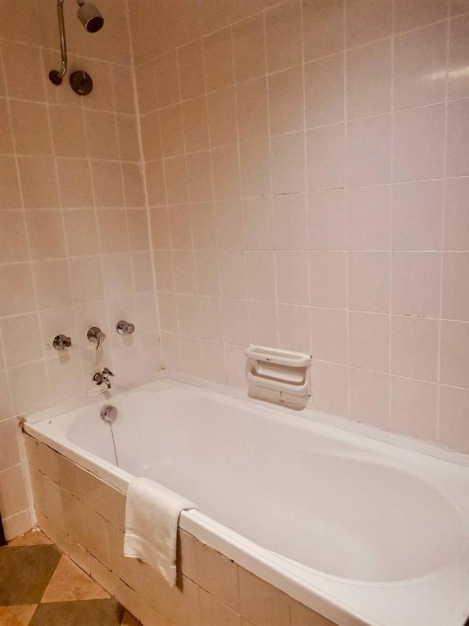 Seaview Deluxe Studio Couples Room S ทานจุงบุงาห์ ภายนอก รูปภาพ