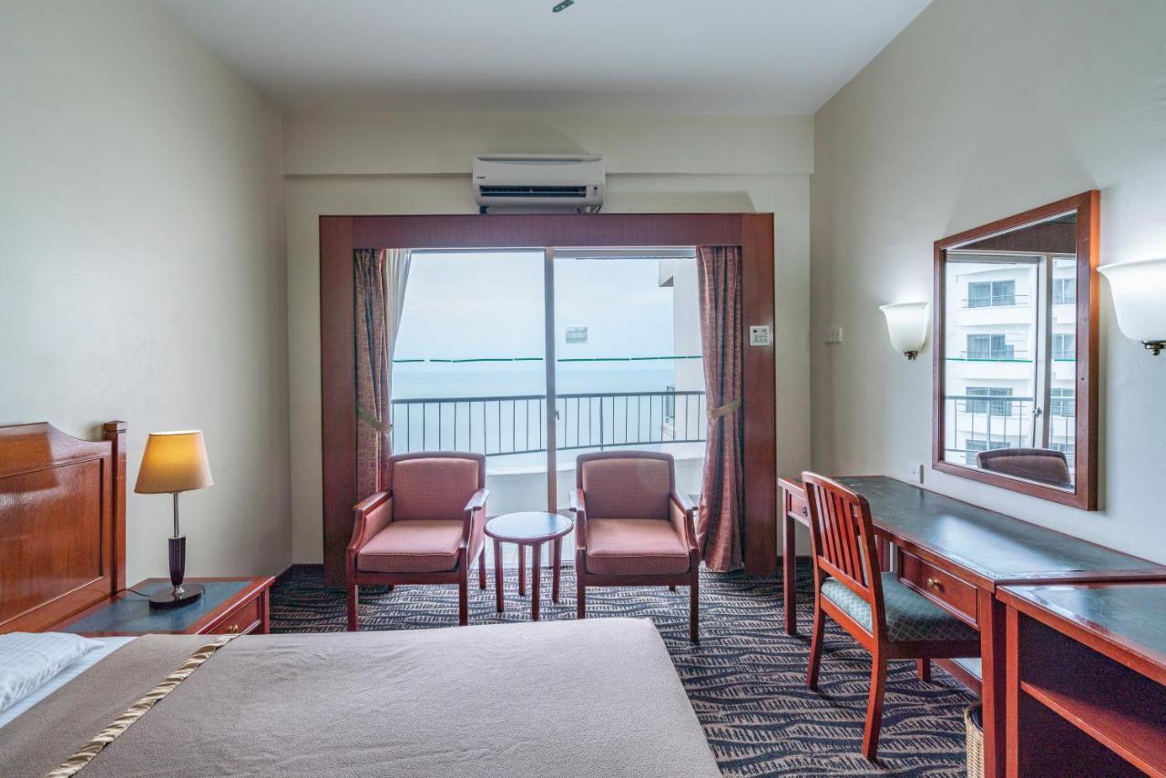 Seaview Deluxe Studio Couples Room S ทานจุงบุงาห์ ภายนอก รูปภาพ