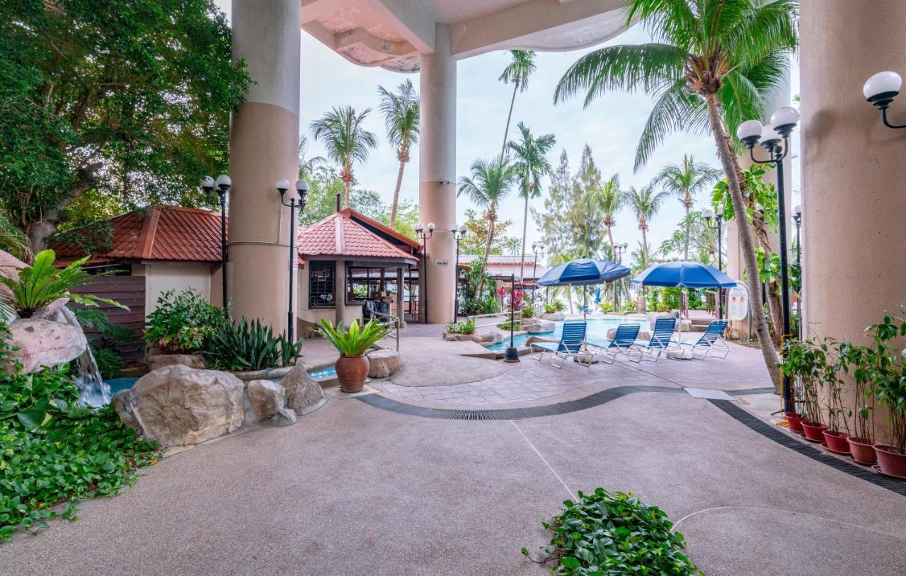 Seaview Deluxe Studio Couples Room S ทานจุงบุงาห์ ภายนอก รูปภาพ