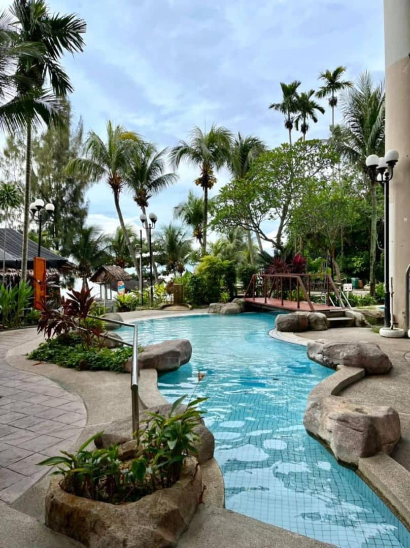 Seaview Deluxe Studio Couples Room S ทานจุงบุงาห์ ภายนอก รูปภาพ
